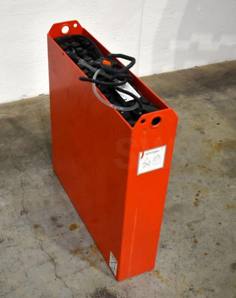 GRUMA 24 Volt 2 PzB 200 Ah - Accumulateur: photos 2 GRUMA 24 Volt 2 PzB 200 Ah - Accumulateur: photos 2