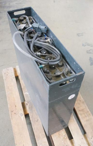 GRUMA 24 Volt 3 PzS 465 Ah - Accumulateur: photos 3 GRUMA 24 Volt 3 PzS 465 Ah - Accumulateur: photos 3