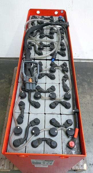 GRUMA 48 Volt 4 PzS 620 Ah - Accumulateur: photos 3 GRUMA 48 Volt 4 PzS 620 Ah - Accumulateur: photos 3