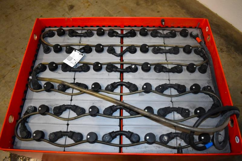 GRUMA 48 Volt 5 PzS 775 Ah - Accumulateur: photos 3 GRUMA 48 Volt 5 PzS 775 Ah - Accumulateur: photos 3