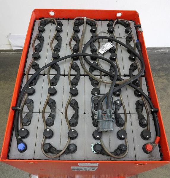 GRUMA 48 Volt 5 PzS 775 Ah - Accumulateur: photos 3 GRUMA 48 Volt 5 PzS 775 Ah - Accumulateur: photos 3