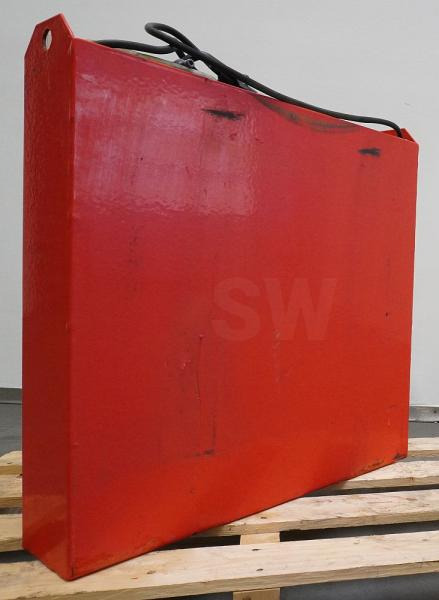 HAWKER 24 Volt 2 PzB 200 Ah - Accumulateur: photos 2 HAWKER 24 Volt 2 PzB 200 Ah - Accumulateur: photos 2