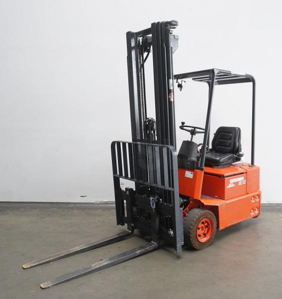 Linde E 12 Z 324 - Chariot élévateur électrique: photos 1 Linde E 12 Z 324 - Chariot élévateur électrique: photos 1