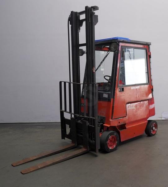 Linde E 16 P 322 - Chariot élévateur électrique: photos 1 Linde E 16 P 322 - Chariot élévateur électrique: photos 1
