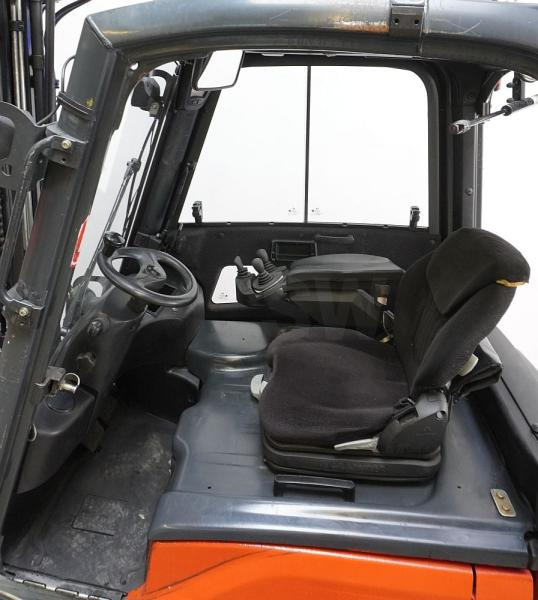 Linde E 18 L 386 - Chariot élévateur électrique: photos 3 Linde E 18 L 386 - Chariot élévateur électrique: photos 3