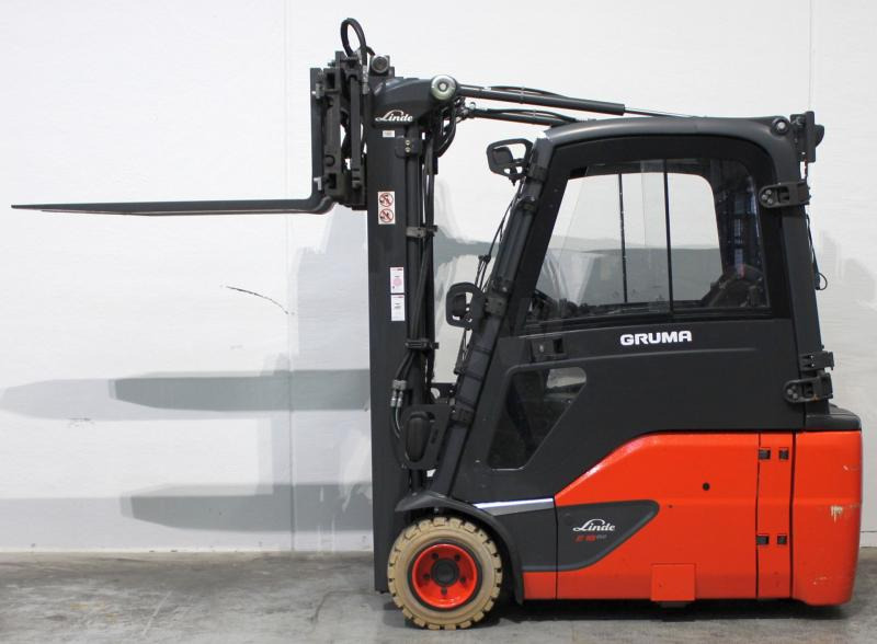 Linde E 18 L EVO 386-02 - Chariot élévateur électrique: photos 4 Linde E 18 L EVO 386-02 - Chariot élévateur électrique: photos 4