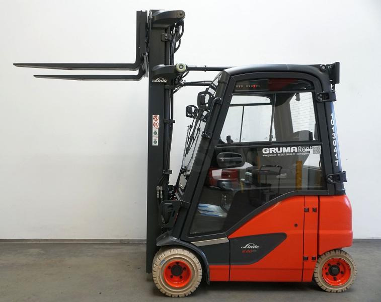 Linde E 20 PH EVO 386-02 - Chariot élévateur électrique: photos 5 Linde E 20 PH EVO 386-02 - Chariot élévateur électrique: photos 5
