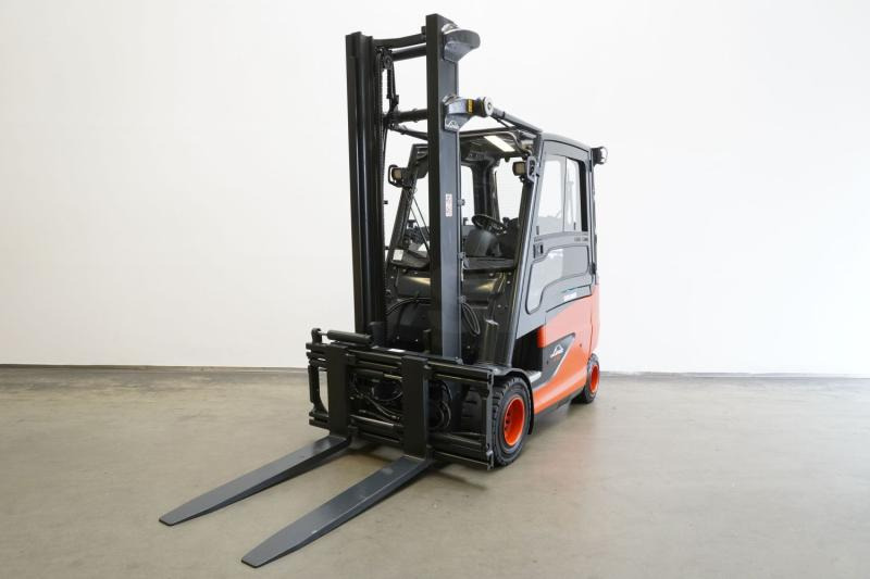 Linde E 30/600 HL 387 - Chariot élévateur électrique: photos 1 Linde E 30/600 HL 387 - Chariot élévateur électrique: photos 1