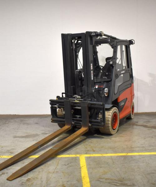 Linde E 35/600 H 388 - Chariot élévateur électrique: photos 1 Linde E 35/600 H 388 - Chariot élévateur électrique: photos 1