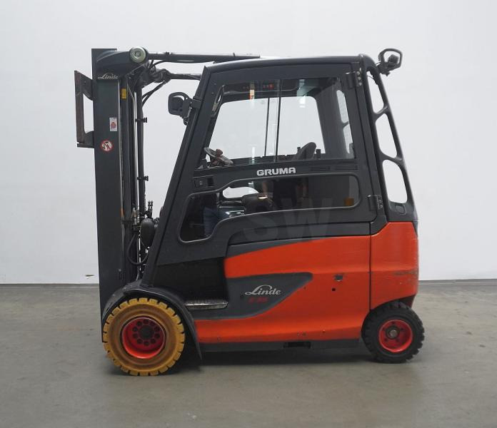 Linde E 35 HL 387 - Chariot élévateur électrique: photos 4 Linde E 35 HL 387 - Chariot élévateur électrique: photos 4