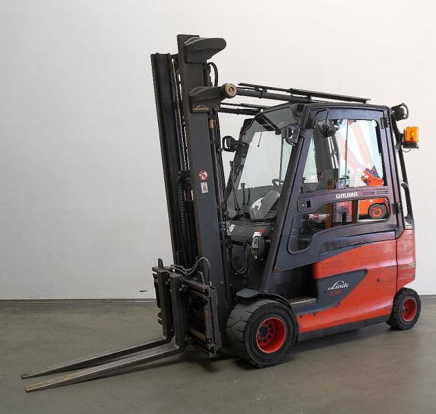 Linde E 35 HL 387 - Chariot élévateur électrique: photos 1 Linde E 35 HL 387 - Chariot élévateur électrique: photos 1