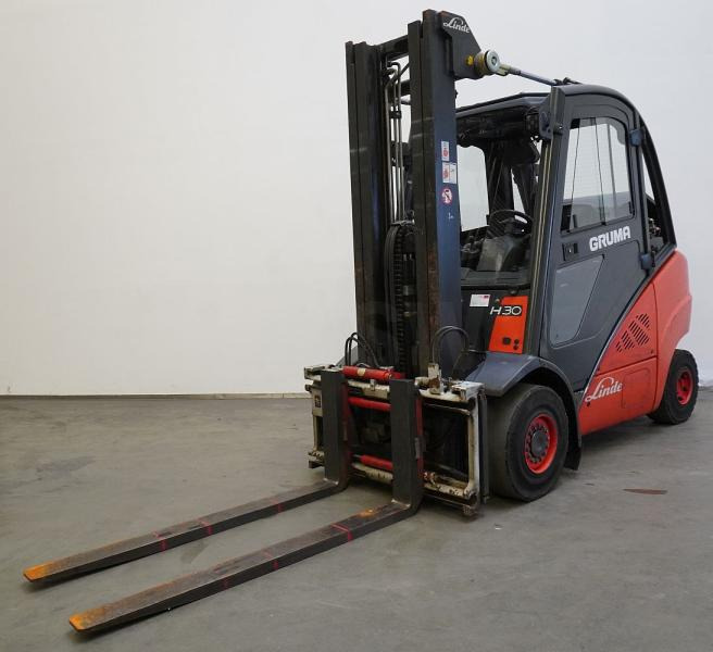 Linde H 30 T 393 - Chariot élévateur à gaz: photos 1 Linde H 30 T 393 - Chariot élévateur à gaz: photos 1