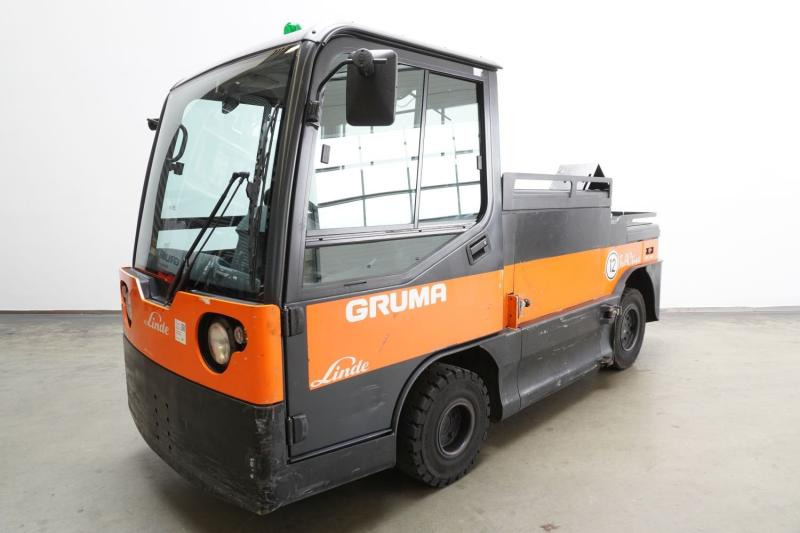 Linde P 250 127-05 - Chariot tracteur: photos 1 Linde P 250 127-05 - Chariot tracteur: photos 1