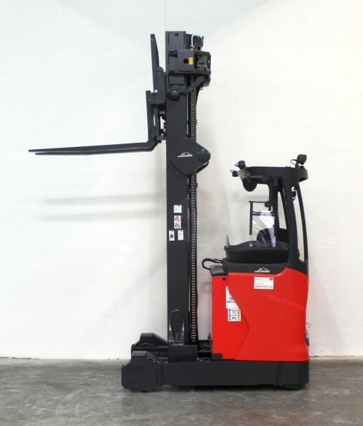 Linde R 16 HD 1120 - Chariot à mât rétractable: photos 4 Linde R 16 HD 1120 - Chariot à mât rétractable: photos 4