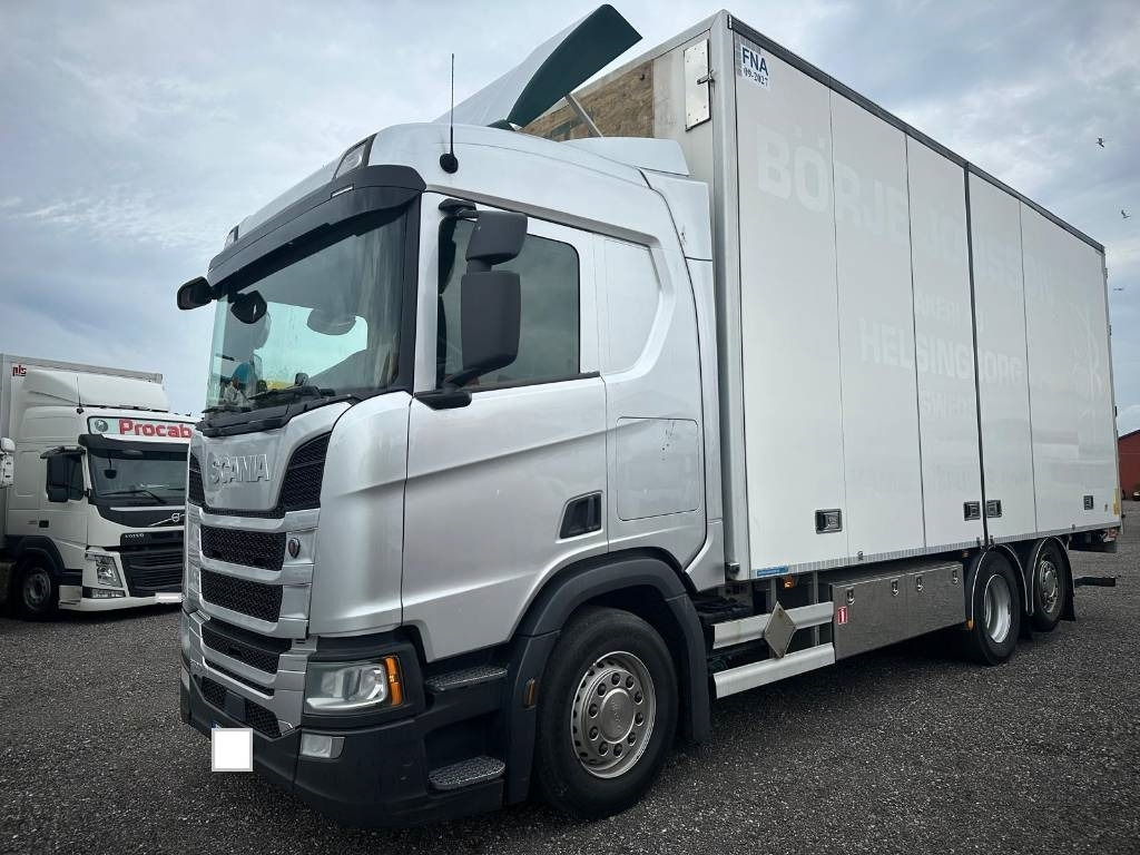 Scania R500B6X2*4NB Serie 0633 - Camion fourgon: photos 1 Scania R500B6X2*4NB Serie 0633 - Camion fourgon: photos 1