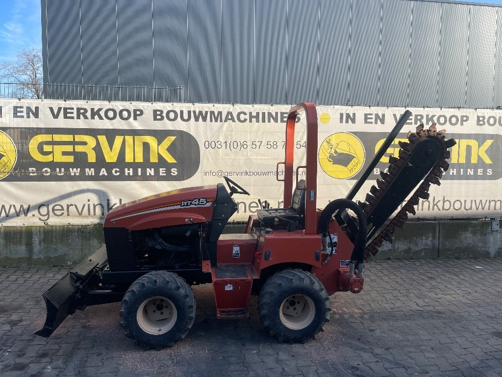 Ditch Witch RT 45 - Trancheuse: photos 2 Ditch Witch RT 45 - Trancheuse: photos 2