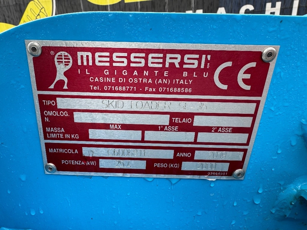 Messersi SL35 - Mini chargeuse: photos 5 Messersi SL35 - Mini chargeuse: photos 5