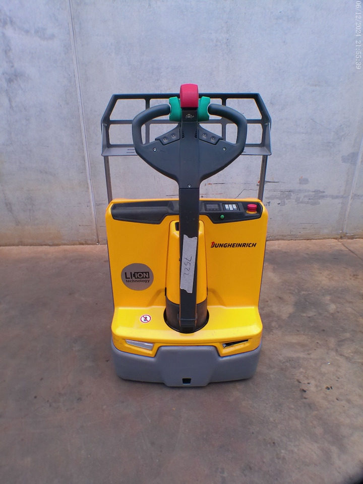 Jungheinrich EJE 116 LI-ION - Transpalette: photos 5 Jungheinrich EJE 116 LI-ION - Transpalette: photos 5