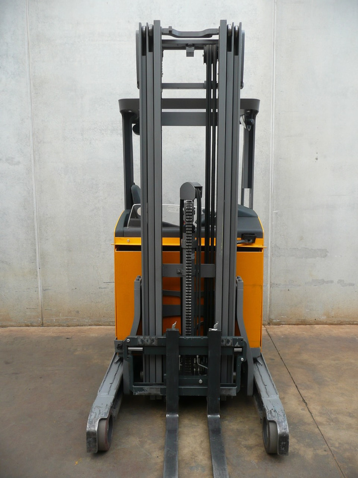 Jungheinrich ETV 112 590 DZ - Chariot à mât rétractable: photos 5 Jungheinrich ETV 112 590 DZ - Chariot à mât rétractable: photos 5