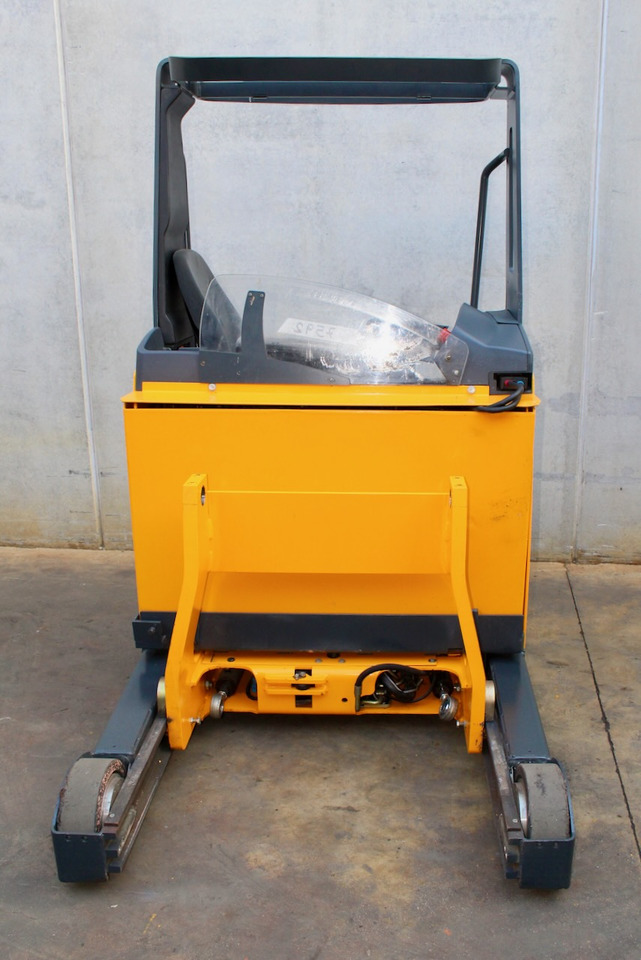 Jungheinrich ETV 214 872 DZ - Chariot à mât rétractable: photos 5 Jungheinrich ETV 214 872 DZ - Chariot à mât rétractable: photos 5