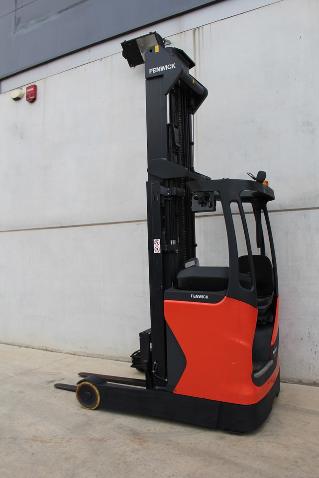 Linde R16-01 - Chariot à mât rétractable: photos 4 Linde R16-01 - Chariot à mât rétractable: photos 4