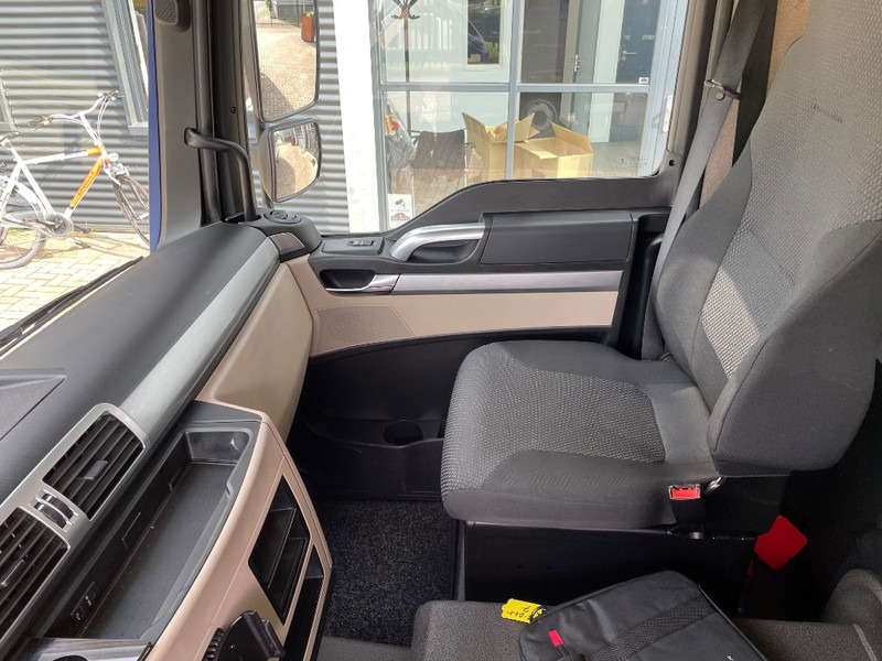 Camion à rideaux coulissants MAN TGL 7.190: photos 20