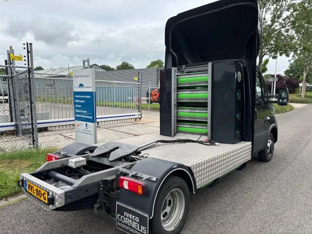 Iveco 35C14G Daily BE trekker 3.0 v.v. CNG gas - Tracteur routier: photos 5 Iveco 35C14G Daily BE trekker 3.0 v.v. CNG gas - Tracteur routier: photos 5