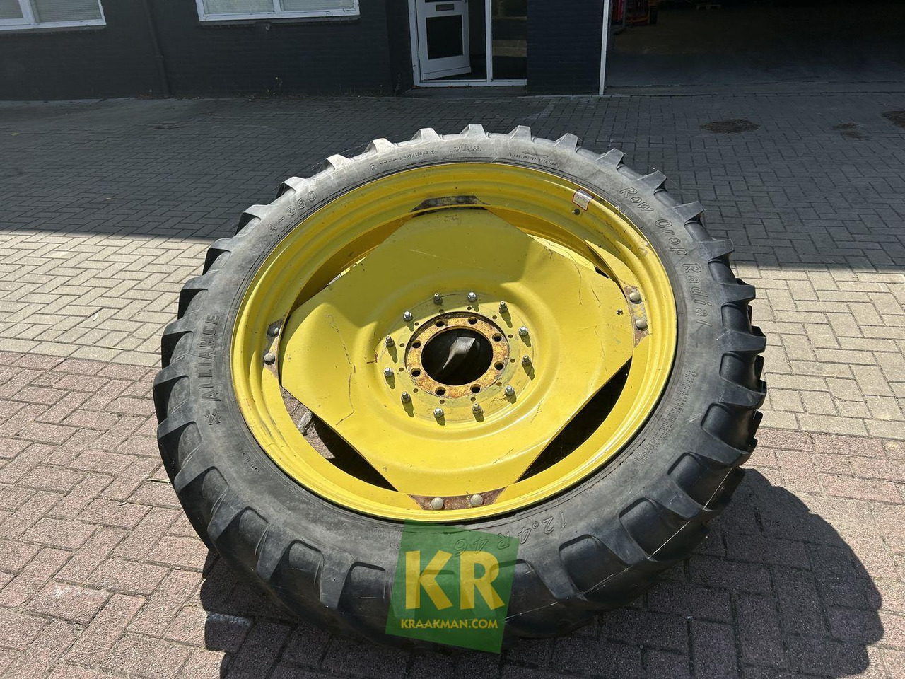 12.4R46 Alliance - Roue complète pour Machine agricole: photos 1 12.4R46 Alliance - Roue complète pour Machine agricole: photos 1
