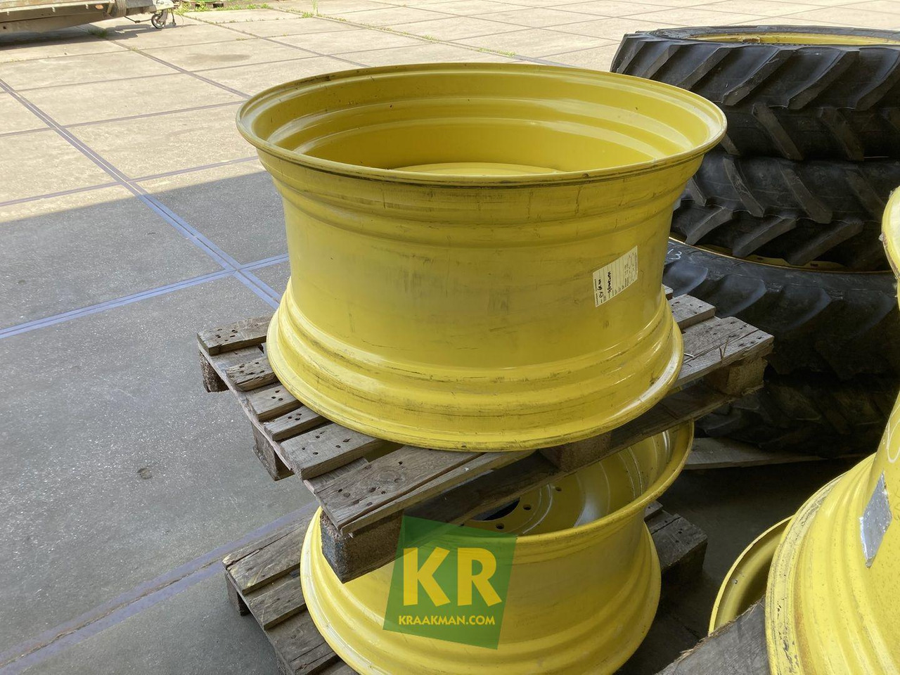 16 X 24 velg John Deere - Jante pour Machine agricole: photos 3 16 X 24 velg John Deere - Jante pour Machine agricole: photos 3
