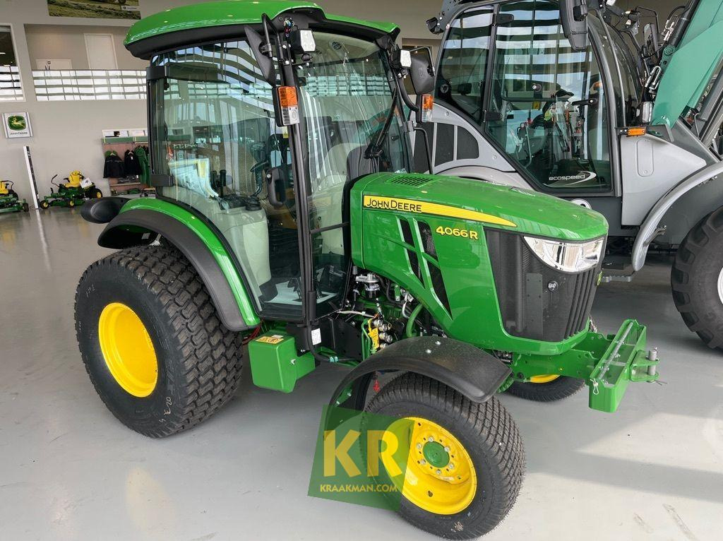 4066R John Deere - Micro tracteur: photos 1 4066R John Deere - Micro tracteur: photos 1