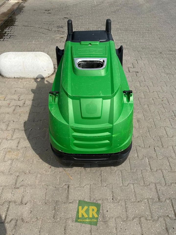 AC John Deere - Nettoyeur haute pression: photos 3 AC John Deere - Nettoyeur haute pression: photos 3