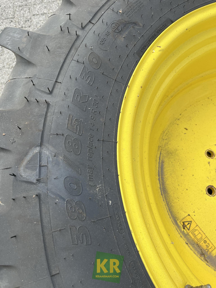 Agribib 380/85R30 Michelin - Roue complète pour Machine agricole: photos 3 Agribib 380/85R30 Michelin - Roue complète pour Machine agricole: photos 3