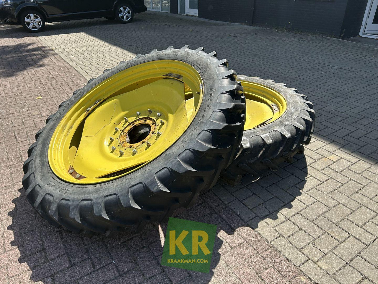 Alliance 12.4R46 - Roue complète pour Machine agricole: photos 2 Alliance 12.4R46 - Roue complète pour Machine agricole: photos 2