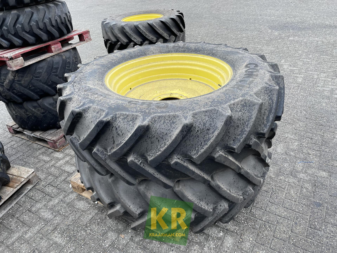 Continental Banden Continental - Roue complète pour Machine agricole: photos 1 Continental Banden Continental - Roue complète pour Machine agricole: photos 1