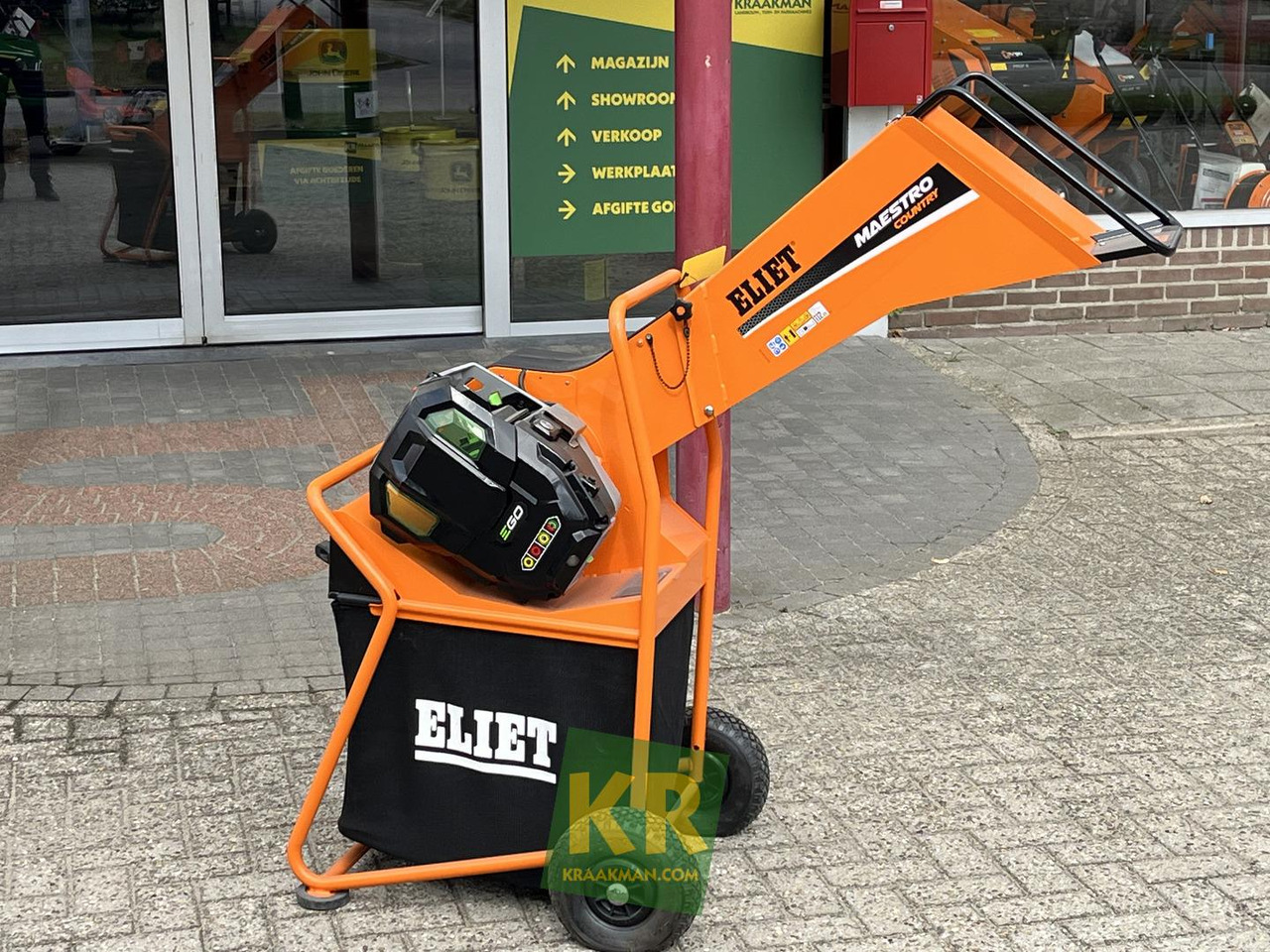 Eliet MAESTRO - Broyeur de végétaux: photos 1 Eliet MAESTRO - Broyeur de végétaux: photos 1
