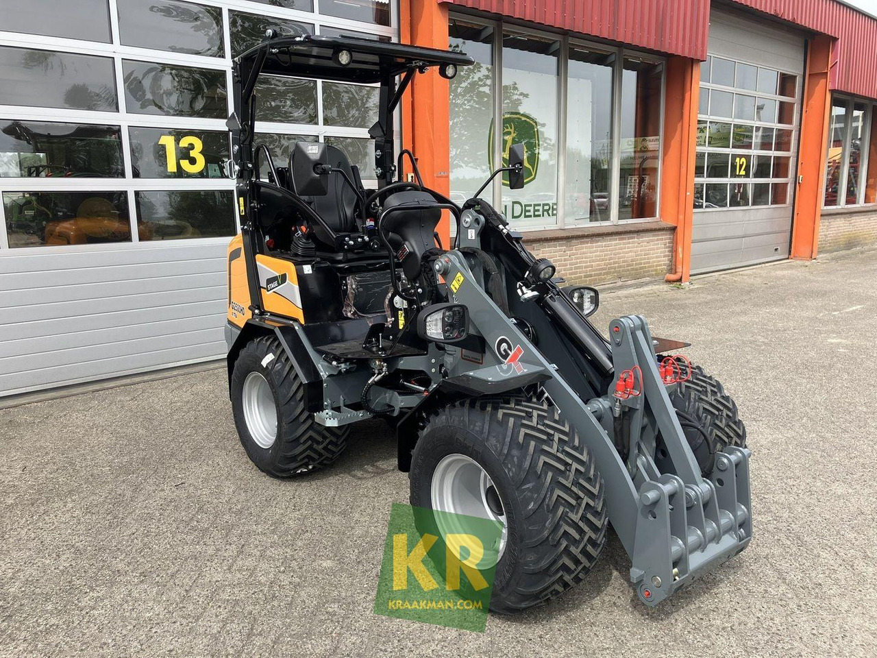 Giant G2500 X-tra HD - Valet de ferme: photos 2 Giant G2500 X-tra HD - Valet de ferme: photos 2