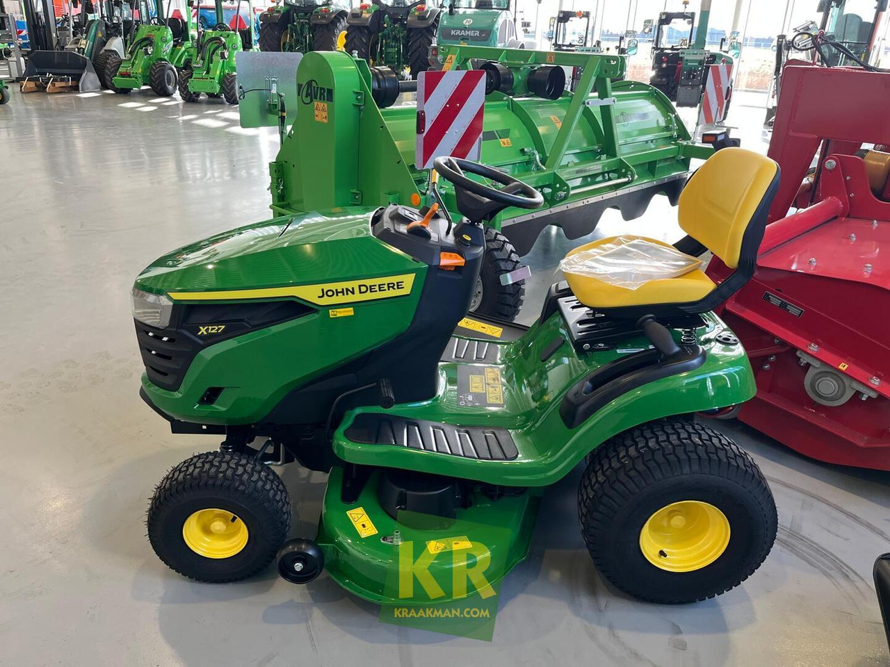 John Deere X127 - Motofaucheuse: photos 3 John Deere X127 - Motofaucheuse: photos 3