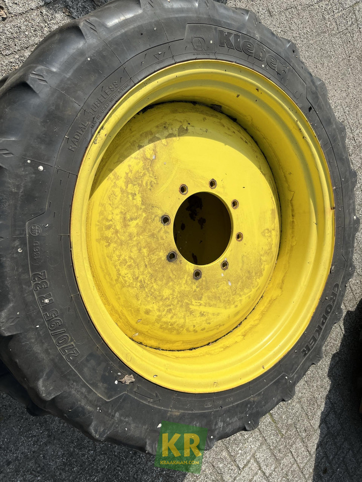 Kleber 270/95R32 Cropker - Roue complète pour Machine agricole: photos 1 Kleber 270/95R32 Cropker - Roue complète pour Machine agricole: photos 1