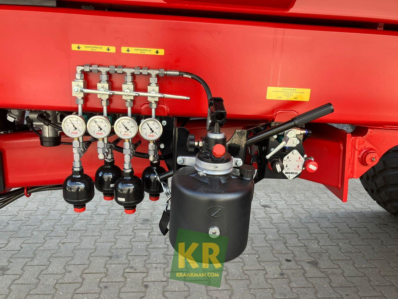 Krampe BIG BODY 900 - Benne agricole: photos 4 Krampe BIG BODY 900 - Benne agricole: photos 4