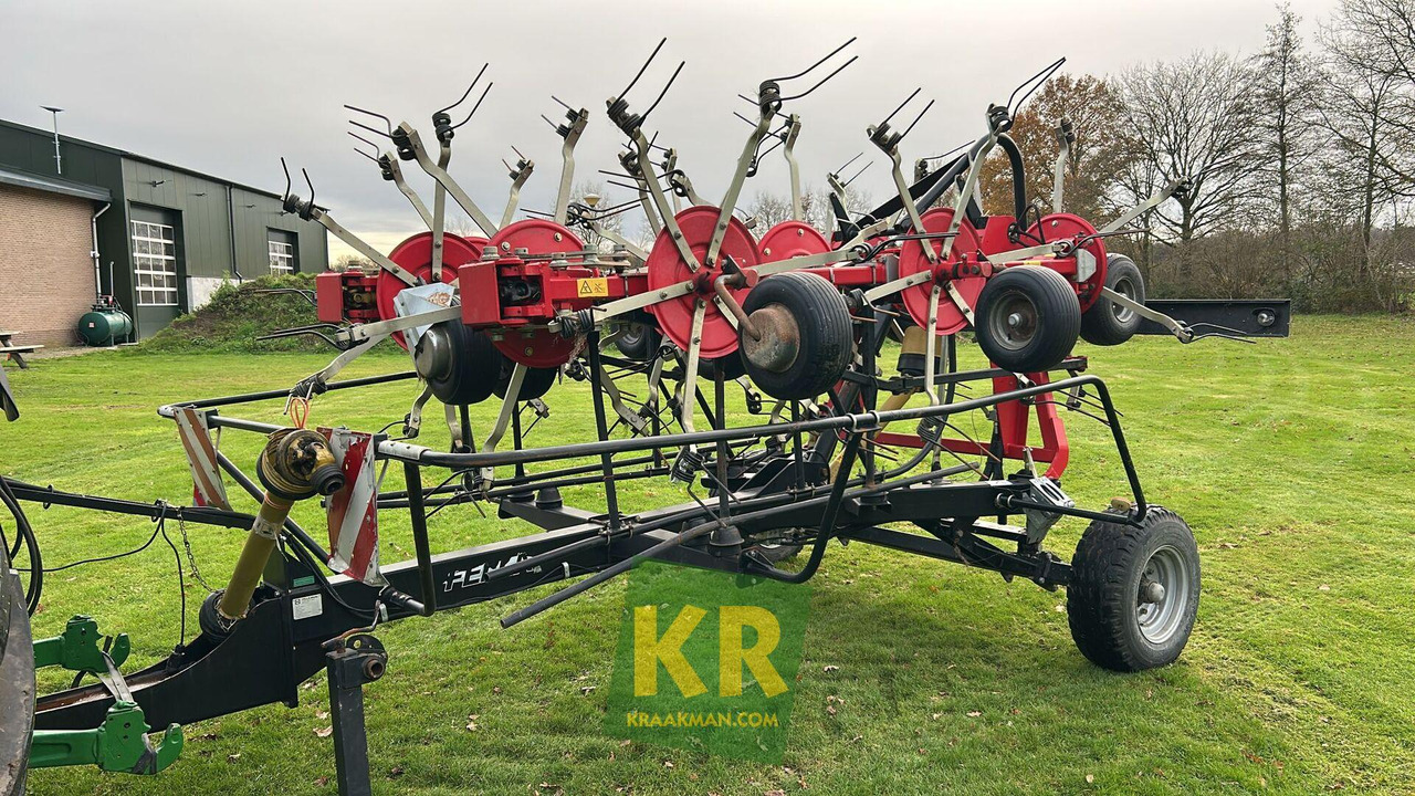 TH 13010 Trans schudder Fella - Faneuse: photos 1 TH 13010 Trans schudder Fella - Faneuse: photos 1