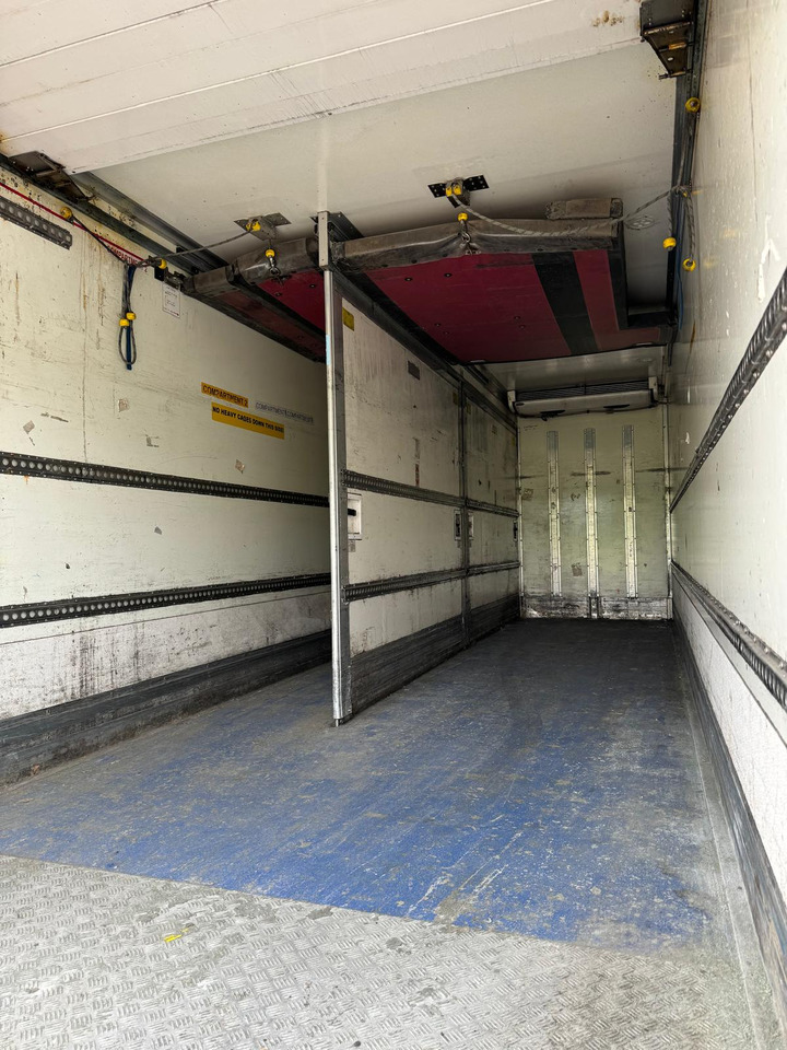 2012 Gray and Adams 8.4m Refrigerated Trailer - Semi-remorque frigorifique: photos 2 2012 Gray and Adams 8.4m Refrigerated Trailer - Semi-remorque frigorifique: photos 2