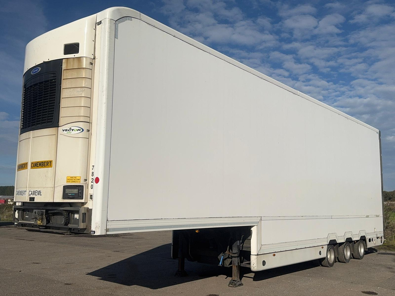 2017 Krone 13.6m Fridge Trailer – 7820 - Semi-remorque frigorifique: photos 1 2017 Krone 13.6m Fridge Trailer – 7820 - Semi-remorque frigorifique: photos 1