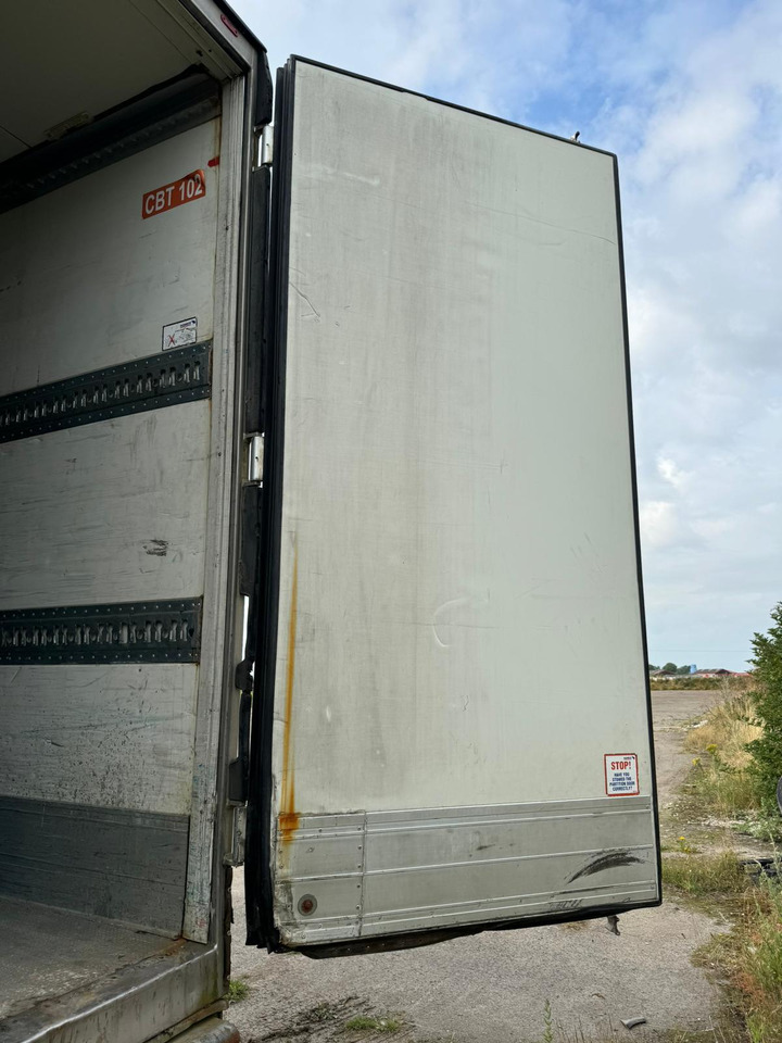 Semi-remorque frigorifique Schmitz Cargobull 2009 Vector 1850 MT: photos 19 Semi-remorque frigorifique Schmitz Cargobull 2009 Vector 1850 MT: photos 19