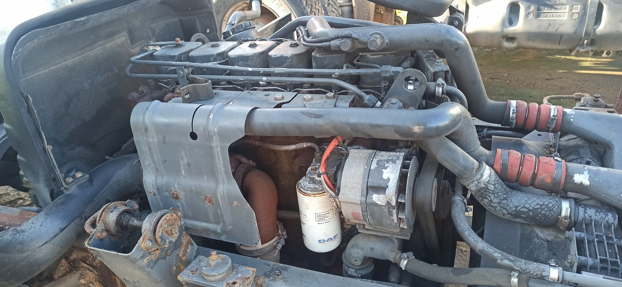 DAF 45 55 160 - Moteur et pièces pour Camion: photos 2 DAF 45 55 160 - Moteur et pièces pour Camion: photos 2
