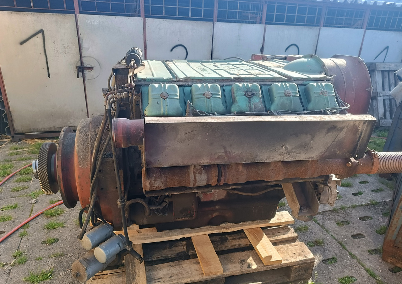 DEUTZ F 10 L 413 F F10L413F 256 HP / 305 HP - Moteur et pièces pour Matériel industriel: photos 2 DEUTZ F 10 L 413 F F10L413F 256 HP / 305 HP - Moteur et pièces pour Matériel industriel: photos 2