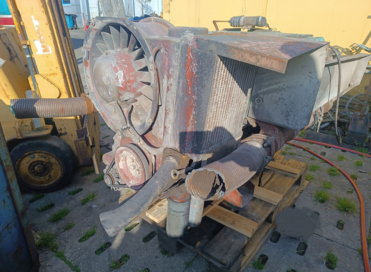 DEUTZ F 10 L 413 F F10L413F 256 HP / 305 HP - Moteur et pièces pour Matériel industriel: photos 3 DEUTZ F 10 L 413 F F10L413F 256 HP / 305 HP - Moteur et pièces pour Matériel industriel: photos 3