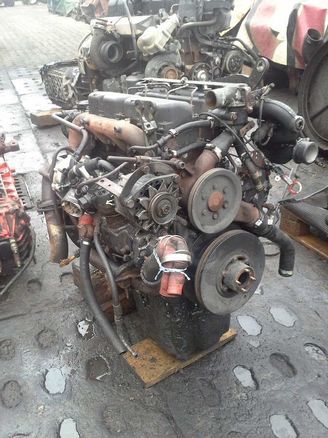 MAN D0824 L2000 153 163 - Moteur et pièces pour Camion: photos 1 MAN D0824 L2000 153 163 - Moteur et pièces pour Camion: photos 1