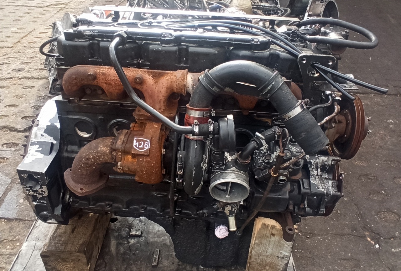 MAN F90 M90 232KM 272KM D0826 - Moteur et pièces pour Camion: photos 1 MAN F90 M90 232KM 272KM D0826 - Moteur et pièces pour Camion: photos 1