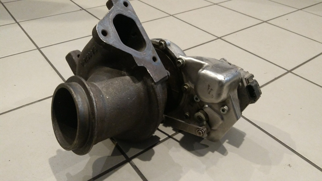 MERCEDES VITO VIANO OM639 6460901380 - Turbocompresseur pour Véhicule utilitaire: photos 2 MERCEDES VITO VIANO OM639 6460901380 - Turbocompresseur pour Véhicule utilitaire: photos 2