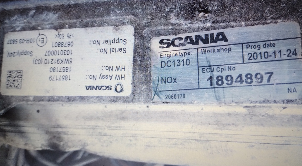 SCANIA STEROWNIK SILNIKA R 440 XPI E5 DC1310 1894897 1857179 1857180 - Bloc de gestion: photos 1 SCANIA STEROWNIK SILNIKA R 440 XPI E5 DC1310 1894897 1857179 1857180 - Bloc de gestion: photos 1